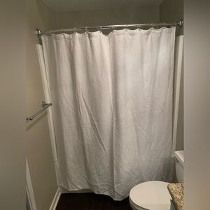 SHOWER CURTAIN 72 x 72 Inches
